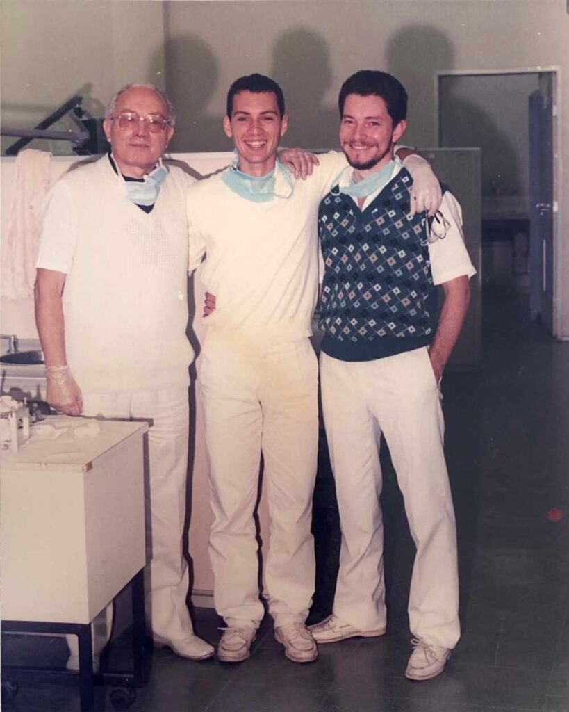 Dr Silas da Cunha Ribeiro, Dr Sérgio da Cunha Ribeiro e Dr Fernando da Cunha Ribeiro USP