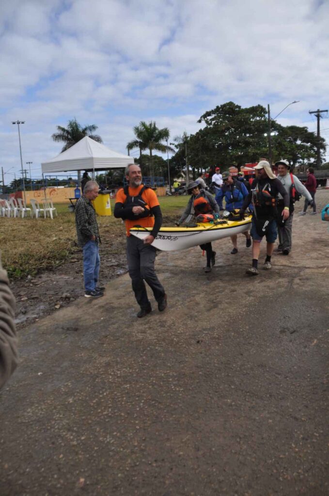 Largada da circunavegação de iguape